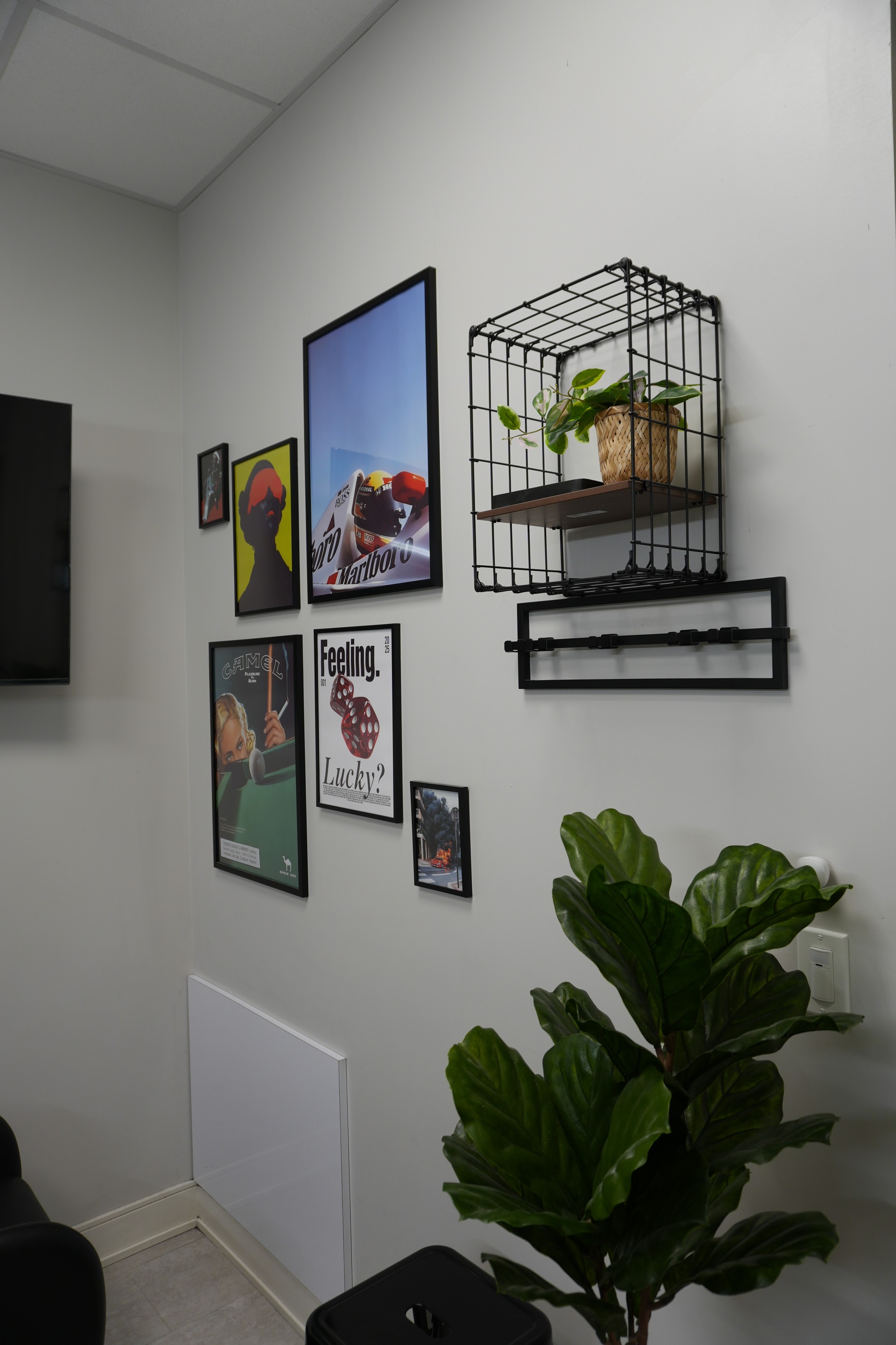 JP Studio barber chair area